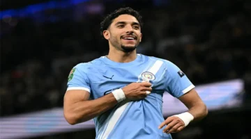 تطورات مثيرة تقرب عمر مرموش من الانتقال إلى صفوف نادي برشلونة الإسباني